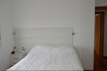 Apartamento para alugar com 205m², 3 quartos e 3 vagasSuíte 2