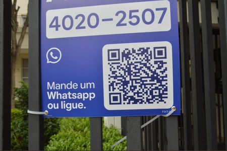 Apartamento para alugar com 205m², 3 quartos e 3 vagasFachada + Plaquinha