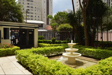 Apartamento para alugar com 205m², 3 quartos e 3 vagasFachada