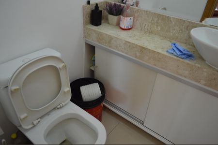 Apartamento para alugar com 205m², 3 quartos e 3 vagasLavabo