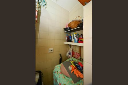 Apartamento à venda com 60m², 2 quartos e 1 vagaArea serviço