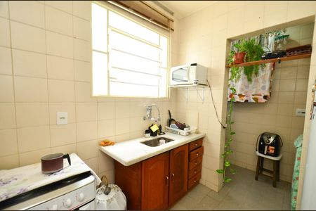 Apartamento à venda com 60m², 2 quartos e 1 vagaCozinha