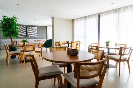 Apartamento para alugar com 29m², 1 quarto e 1 vagaÁrea comum - Salão de festas