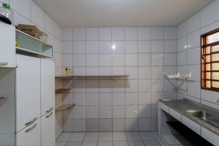 Casa à venda com 297m², 3 quartos e 2 vagas Casa à venda com 297m², 3 quartos e 2 vagasCozinha