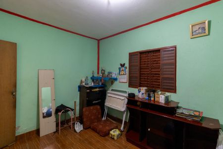 Casa à venda com 297m², 3 quartos e 2 vagas Casa à venda com 297m², 3 quartos e 2 vagasQuarto 3