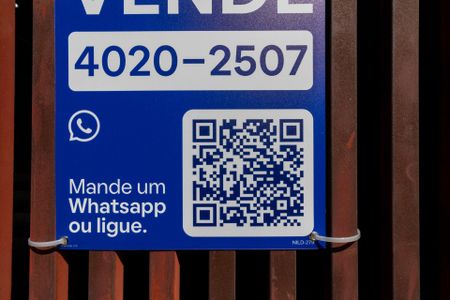 Casa à venda com 297m², 3 quartos e 2 vagas Casa à venda com 297m², 3 quartos e 2 vagasPlaca