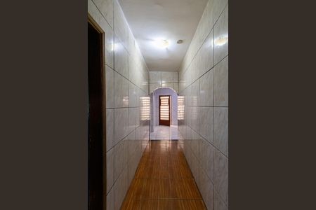 Casa à venda com 297m², 3 quartos e 2 vagas Casa à venda com 297m², 3 quartos e 2 vagasCorredor