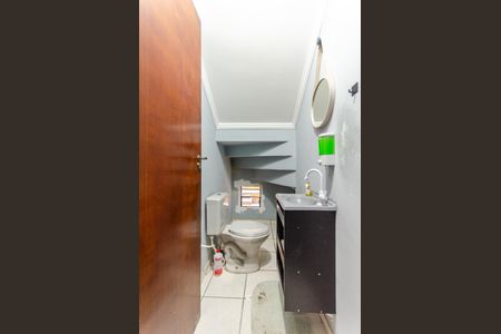 Casa à venda com 101m², 4 quartos e 2 vagas Casa à venda com 101m², 4 quartos e 2 vagasLavabo