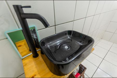 Casa à venda com 101m², 4 quartos e 2 vagas Casa à venda com 101m², 4 quartos e 2 vagasBanheiro