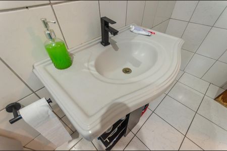 Casa à venda com 101m², 4 quartos e 2 vagas Casa à venda com 101m², 4 quartos e 2 vagasSuíte - Banheiro