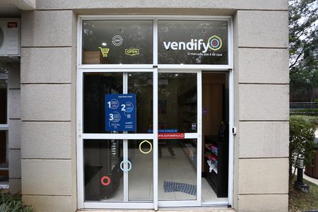 Apartamento à venda com 86m², 3 quartos e 2 vagasmercado