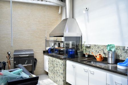 Casa à venda com 100m², 3 quartos e 1 vaga Casa à venda com 100m², 3 quartos e 1 vagaEspaço Gourmet