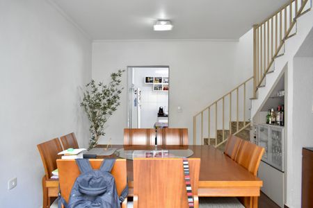 Casa à venda com 100m², 3 quartos e 1 vaga Casa à venda com 100m², 3 quartos e 1 vagaSala de Jantar