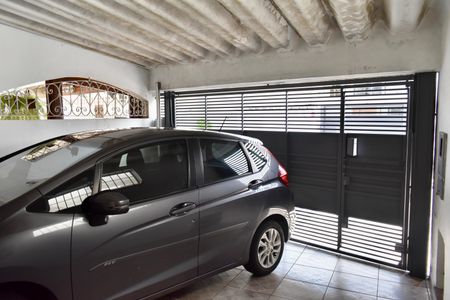 Casa à venda com 100m², 3 quartos e 1 vaga Casa à venda com 100m², 3 quartos e 1 vagaGaragem