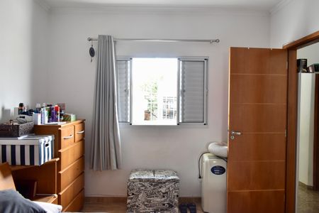 Casa à venda com 100m², 3 quartos e 1 vaga Casa à venda com 100m², 3 quartos e 1 vagaQuarto 1