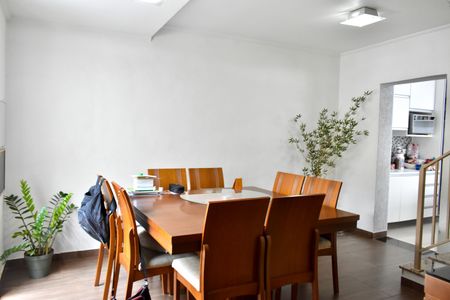 Casa à venda com 100m², 3 quartos e 1 vaga Casa à venda com 100m², 3 quartos e 1 vagaSala de Jantar