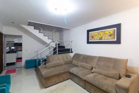 Casa à venda com 250m², 3 quartos e 10 vagas Casa à venda com 250m², 3 quartos e 10 vagasSala