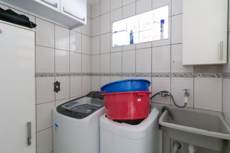 Casa à venda com 250m², 3 quartos e 10 vagas Casa à venda com 250m², 3 quartos e 10 vagasÁrea de Serviço