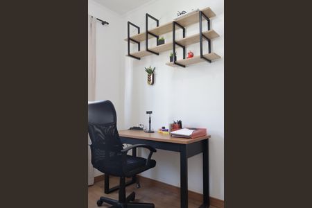 Apartamento à venda com 90m², 3 quartos e 1 vagaEscritório