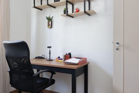 Apartamento à venda com 90m², 3 quartos e 1 vagaEscritório