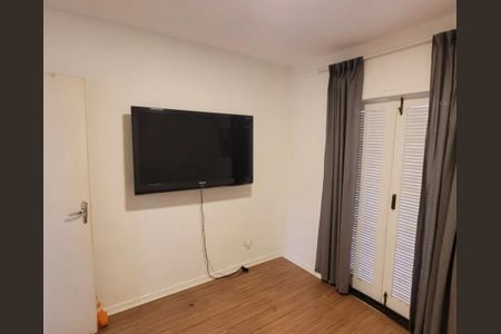 Casa de condomínio à venda com 92m², 4 quartos e 2 vagas Casa de condomínio à venda com 92m², 4 quartos e 2 vagasQuarto