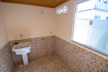 Casa de condomínio para alugar com 120m², 2 quartos e 1 vagaÁrea de Serviço