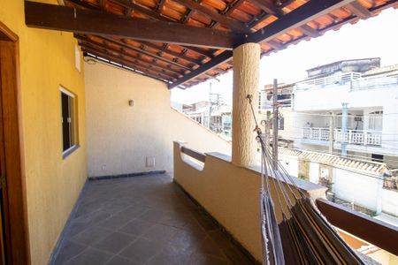 Casa de condomínio para alugar com 120m², 2 quartos e 1 vagaVaranda