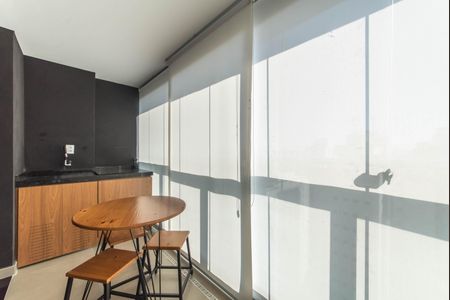 Apartamento para alugar com 32m², 1 quarto e sem vagaVaranda