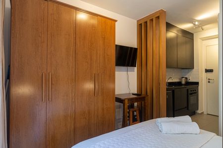 Studio para alugar com 19m², 1 quarto e sem vaga Studio para alugar com 19m², 1 quarto e sem vagaSala/Quarto