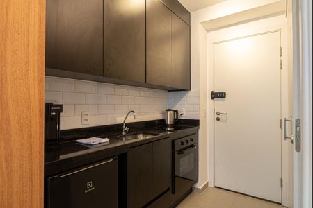 Studio para alugar com 19m², 1 quarto e sem vaga Studio para alugar com 19m², 1 quarto e sem vagaCozinha