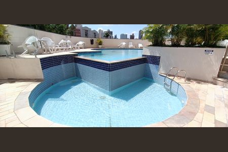 Apartamento à venda com 40m², 1 quarto e 1 vagaÁrea comum - Piscina
