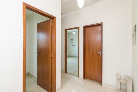 Apartamento à venda com 150m², 3 quartos e 1 vagaHall do 2º andar