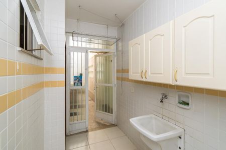 Apartamento à venda com 150m², 3 quartos e 1 vagaÁrea de Serviço