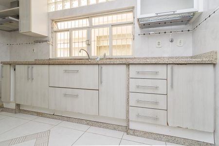 Apartamento à venda com 150m², 3 quartos e 1 vagaCozinha - Armários