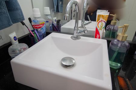 Apartamento para alugar com 32m², 2 quartos e sem vaga Apartamento para alugar com 32m², 2 quartos e sem vagaBanheiro