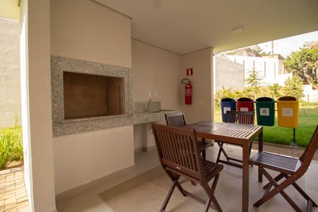 Apartamento para alugar com 32m², 2 quartos e sem vaga Apartamento para alugar com 32m², 2 quartos e sem vagaÁrea comum - Churrasqueira