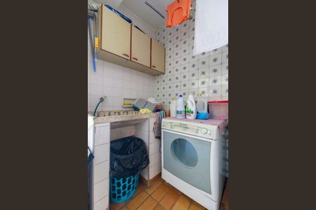 Casa à venda com 164m², 3 quartos e 2 vagasÁrea de Serviço