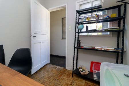 Casa à venda com 164m², 3 quartos e 2 vagasEdícula - Escritório