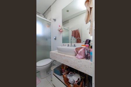 Casa à venda com 164m², 3 quartos e 2 vagasBanheiro 2