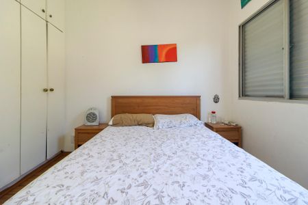 Casa à venda com 164m², 3 quartos e 2 vagasSuíte