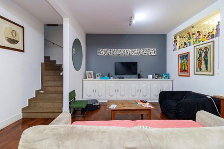 Casa à venda com 164m², 3 quartos e 2 vagasSala