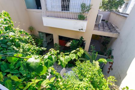 Casa à venda com 164m², 3 quartos e 2 vagasEdícula - Vista