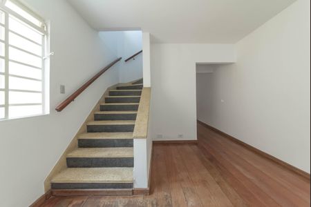 Casa para alugar com 127m², 3 quartos e 2 vagas Casa para alugar com 127m², 3 quartos e 2 vagasSala de Jantar
