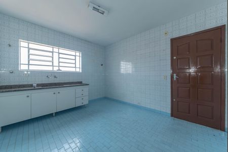 Casa para alugar com 127m², 3 quartos e 2 vagas Casa para alugar com 127m², 3 quartos e 2 vagasCozinha