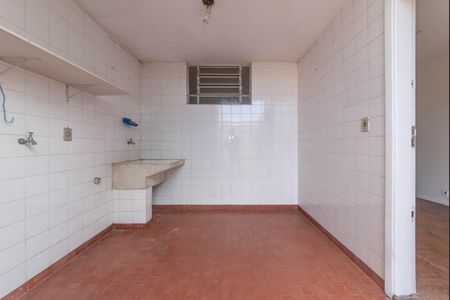 Casa para alugar com 127m², 3 quartos e 2 vagas Casa para alugar com 127m², 3 quartos e 2 vagasLavanderia