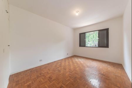 Casa para alugar com 127m², 3 quartos e 2 vagas Casa para alugar com 127m², 3 quartos e 2 vagasQuarto 3