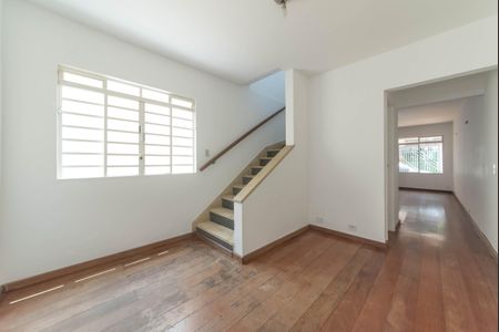 Casa para alugar com 127m², 3 quartos e 2 vagas Casa para alugar com 127m², 3 quartos e 2 vagasSala de Jantar