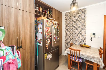 Casa à venda com 110m², 2 quartos e 2 vagasCozinha