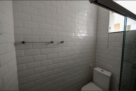 Apartamento à venda com 84m², 2 quartos e sem vagaBanheiro