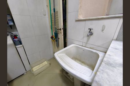 Apartamento à venda com 65m², 2 quartos e 1 vagaÁrea de Serviço